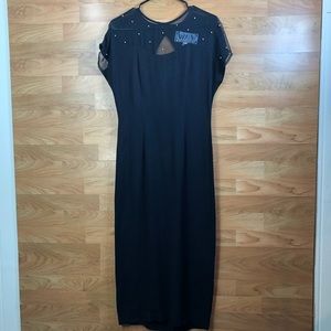 WNY Size 8 VINTAGE Maxi Black Dress w/Black Mesh and Pearls and a Back Zipper